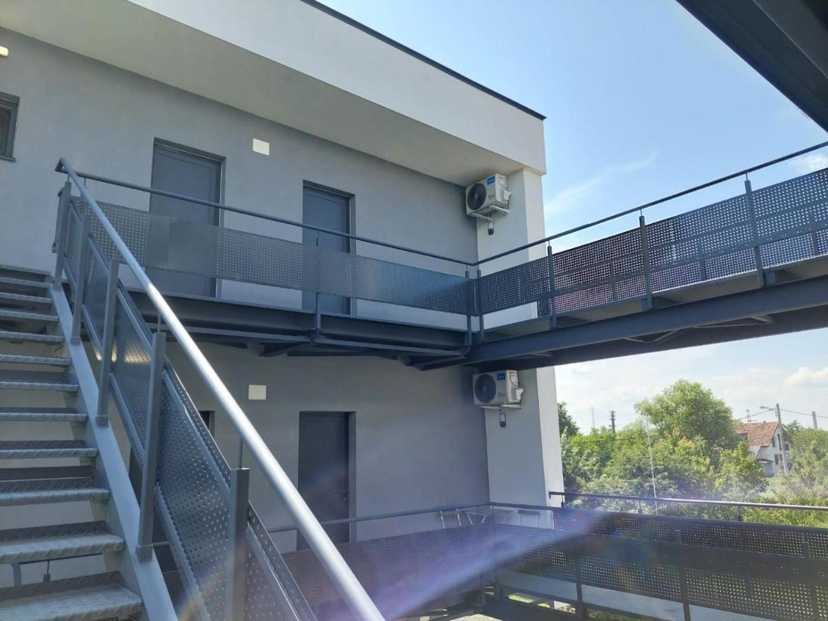 Casa Maria City Apartments Timisoara Bagian luar foto